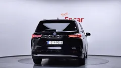 2023 Toyota Sienna 2.5 Hybrid 2WD, чёрный — фото 4