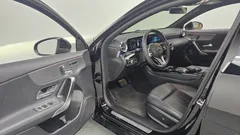 2022 Mercedes-Benz A-Class A220 Hatchback — фото 10