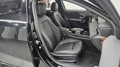 2022 Mercedes-Benz A-Class A220 Hatchback — фото 11