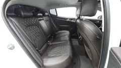 2023 Kia Stinger 2.5 Masters, белый — фото 12