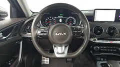 2023 Kia Stinger 2.5 Masters, белый — фото 13