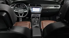 2023 Volkswagen Tiguan 2.0 TSI Prestige, белый — фото 7