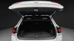 2021 Volkswagen T-Roc 2.0 TDI Prestige, белый — фото 20
