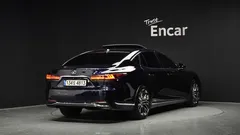 2022 Lexus LS 3.5 Platinum AWD, синий — фото 2