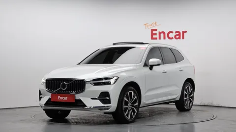 2022 Volvo XC60 B6 Inscirtion