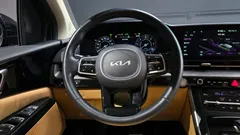 2023 Kia Carnival Diesel 9-Seater Prestige — фото 13