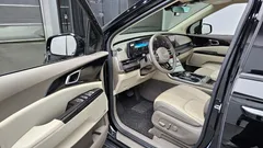 2022 Kia Carnival Diesel 9-Seater Noblesse — фото 10