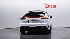 2023 Kia Stinger 2.5 AWD Masters ACRO EDITION, белый — фото 4