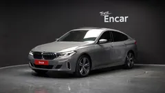 2022 BMW Gran Turismo 630i xDrive Luxury, серо-серебристый — фото 1