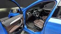 2022 BMW X1 xDrive 20i M Sport, синий — фото 10
