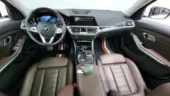 2022 BMW 3-Series 320i Luxury — фото 7