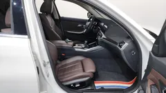 2022 BMW 3-Series 320i Luxury — фото 11