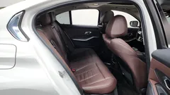 2022 BMW 3-Series 320i Luxury — фото 12