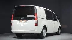 2023 Hyundai Staria Cargo 5-Seater — фото 2
