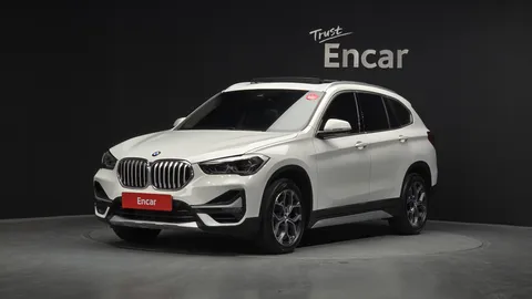 2021 BMW X1 xDrive 20i xLine