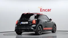 2023 Mini Cooper JCW — фото 2