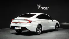 2022 Hyundai Sonata 2.0 — фото 2