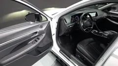 2022 Hyundai Sonata 2.0 — фото 11