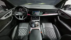 2022 Audi Q7 55 TFSI Quattro Premium, чёрный — фото 14