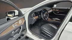 2022 Mercedes-Benz E-Class E300e 4MATIC Exclusive — фото 10