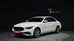 2022 Mercedes-Benz E-Class E300e 4MATIC Exclusive — фото 11