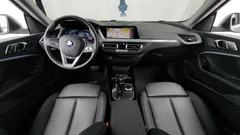 2022 BMW 2-Series 220i Advantage — фото 7