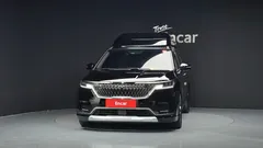 2022 Kia Carnival Gasoline 9-Seater Hi-Limousine — фото 3