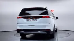 2022 Kia Carnival Diesel 9-Seater Noblesse — фото 4