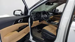 2021 Kia Canival 9-Seater Noblesse, белый — фото 10