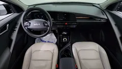 2022 Kia Niro Signature, чёрный — фото 7