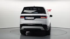 2023 Land Rover Discovery P360 R-Dynamic SE, белый — фото 4