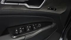 2022 Kia Sportage Signature Gravity 2WD, серый — фото 12