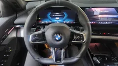 2024 BMW 5-Series 520i M Sport — фото 16