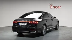 2023 Audi A8 50 TDI Quattro Premium — фото 2
