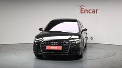 2023 Audi A8 50 TDI Quattro Premium — фото 3