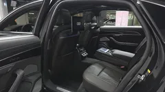 2023 Audi A8 50 TDI Quattro Premium — фото 11