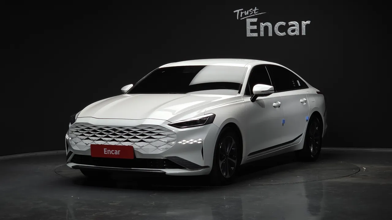 2022 Kia K8 Noblesse