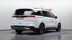 2022 Kia Carnival Diesel 7-Seater Noblesse — фото 2