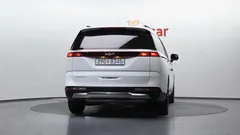 2022 Kia Carnival Diesel 7-Seater Noblesse — фото 4