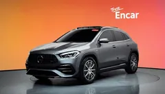 2022 Mercedes-Benz GLA-Class GLA45 AMG 4MATIC+, серо-серебристый — фото 1