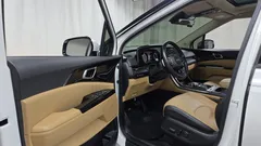 2022 Kia Carnival Diesel 9-Seater Noblesse — фото 10