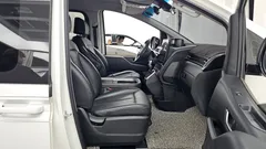 2022 Hyundai Staria Cargo 5-Seater — фото 11