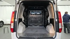 2022 Hyundai Staria Cargo 5-Seater — фото 20