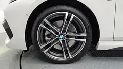 2021 BMW 2-Series 220i M Sports, белый — фото 5