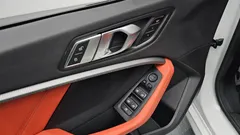 2021 BMW 2-Series 220i M Sports, белый — фото 16