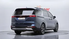 2023 Kia Carnival Diesel 9-Seater Signature — фото 2
