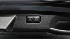2023 Kia Carnival Diesel 9-Seater Signature — фото 20