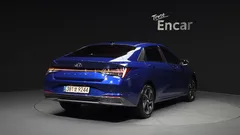 2023 Hyundai AVANTE Inspiration, синий — фото 2