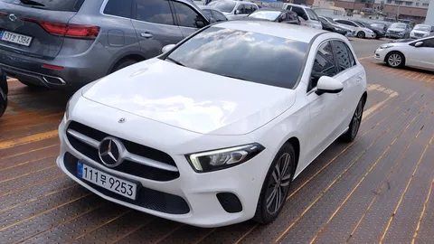 2023 Mercedes-Benz A-Class A220 Hatchback