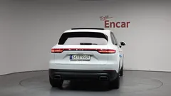 2021 Porsche Cayenne 3.0, белый — фото 4